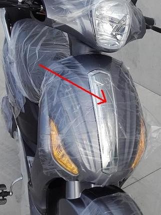 PLASTICA CROMATA FRONTALE DELLO SCUDO ANTERIORE - bici elettrica scooter sky II tipo z-tech