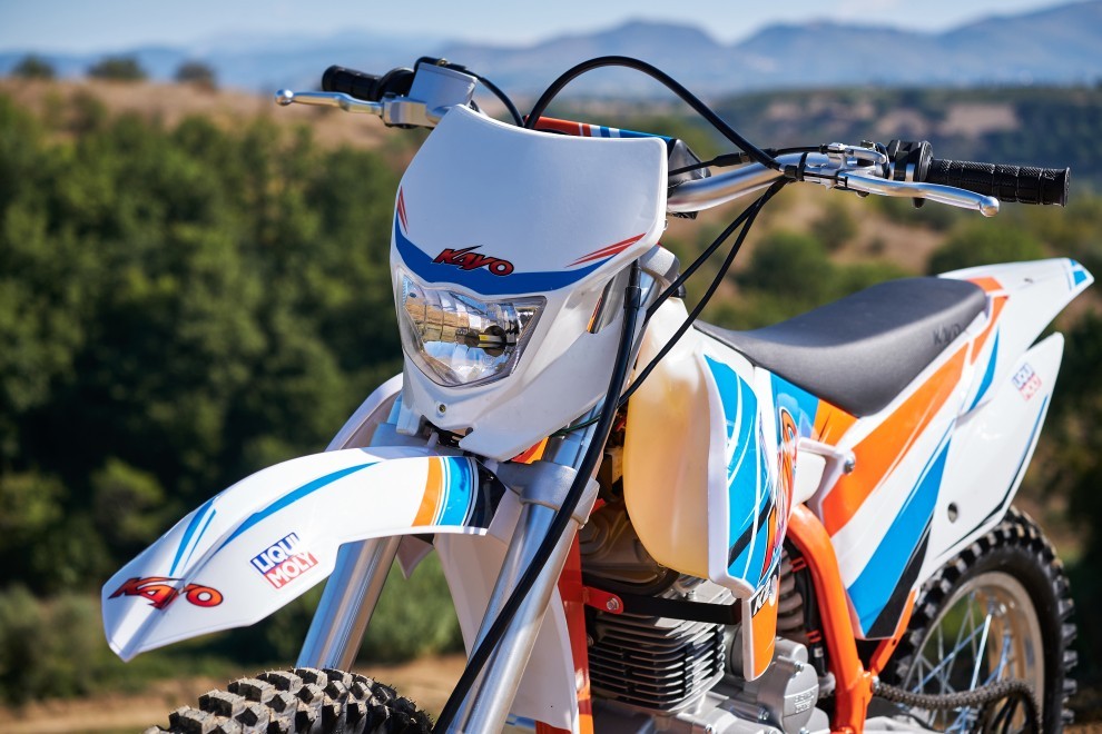 CROSS 250cc ARIA KAYO K2 - ruote 21-18