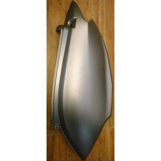 PLASTICA POSTERIORE SINISTRA BIANCA NERA GRIGIA -SCOOTER ELETTRICO SKY II REVENGE
