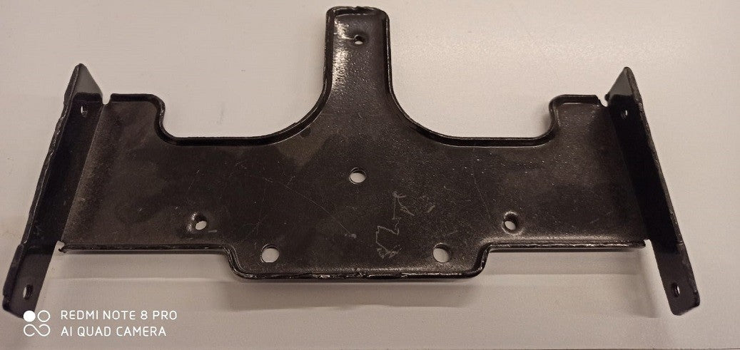 placca di ferro supporto bauletto scooter elettrico sky ii z-tech