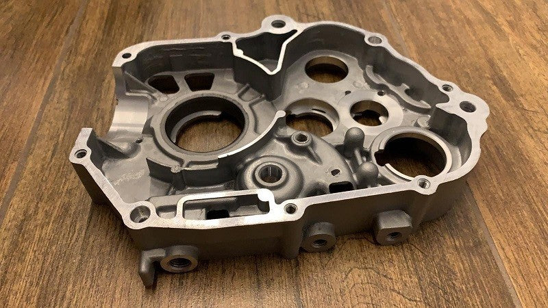 carter centrale destro per motore yx140 pit bike kayo