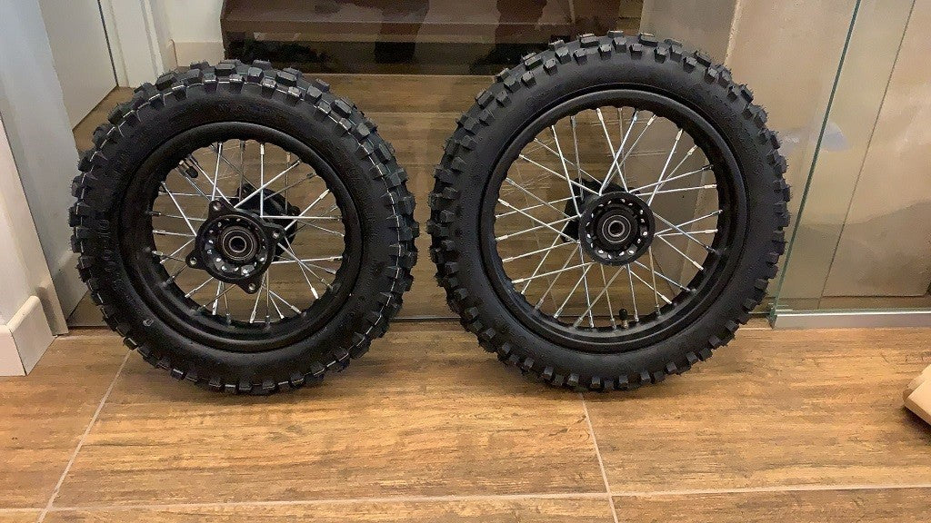 COPPIA GOMMA CERCHIATA 80/100-10 + 2.75x12 CERCHI GOMME PERNO 15mm cross PIT BIKE
