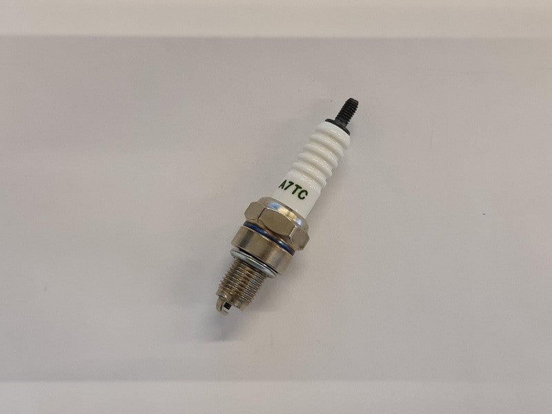 CANDELA ORIGINALE KAYO A7TC TIPO C7HSA PIT BIKE QUAD ATV kmb