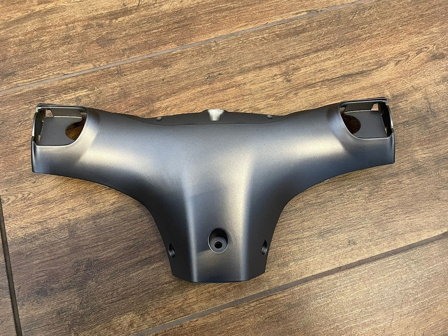 PLASTICA INTERNA MANUBRIO  DIETRO FANALE SCOOTER SKY II REVENGE MODELLO DISPLAY DIGITAL