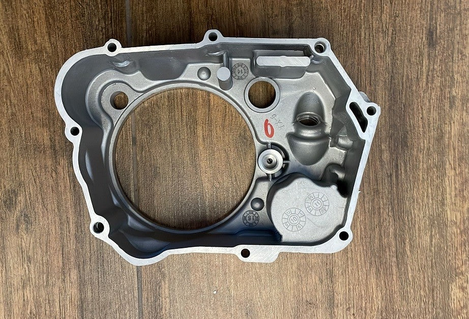 CARTER DESTRO ESTERNO MOTORE PIT BIKE YX160 TT160 TD160 160cc TT170 TT170R 170cc