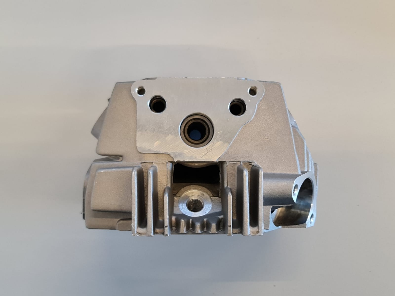 TESTA MOTORE QUAD ATV 110CC 4 TEMPI VALVOLE incluse
