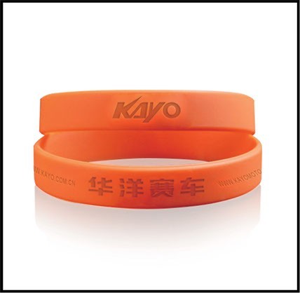 BRACCIALETTO IN GOMMA GADGET KAYO ARANCIO