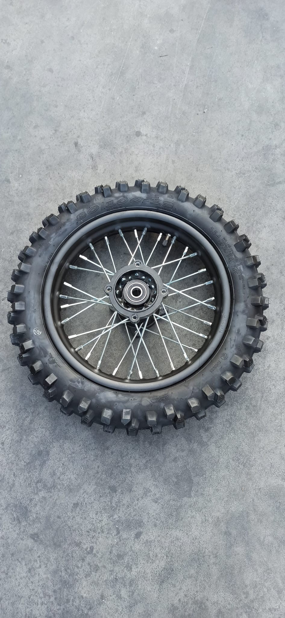 01pz GOMMA CERCHIATA 80/100-12 perno 15mm CERCHI GOMME cross PIT BIKE BSE CERCHIO COPERTONE