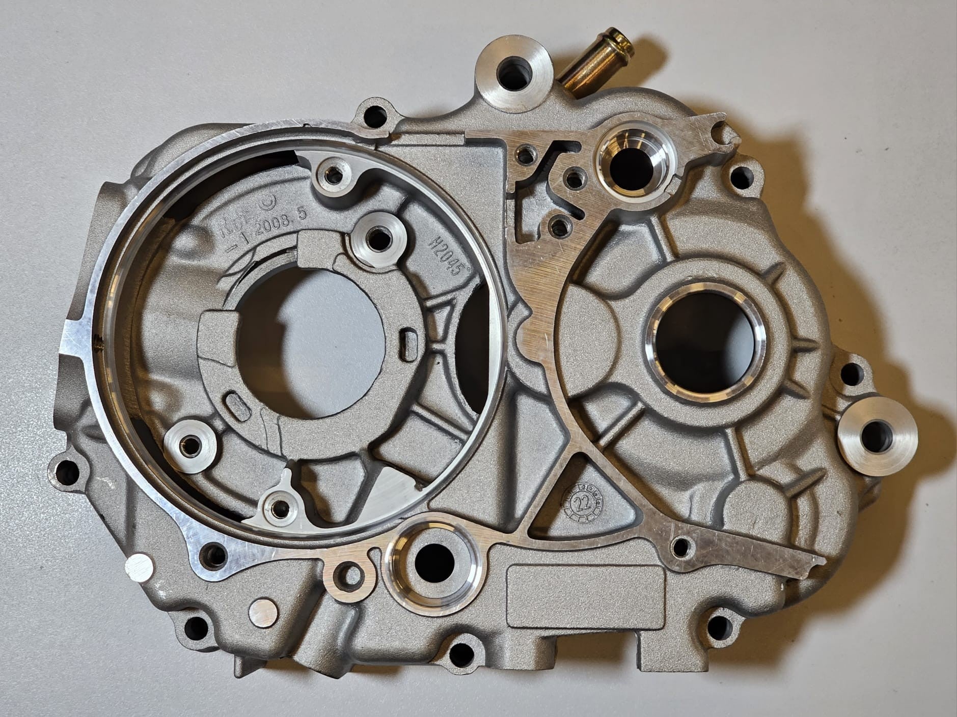 CARTER CENTRALE SINISTRO PIT BIKE KAYO TT140 140CC