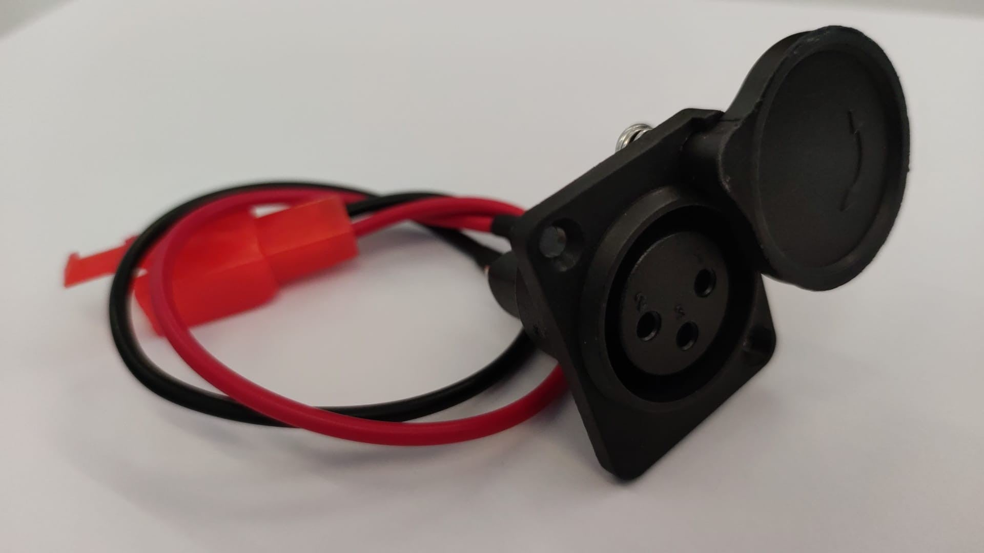 SPINOTTO COLLEGAMENTO BATTERIE PER MONOPATTINO ELETTRICO CHAOS  48V 1600W RUOTE 6.5