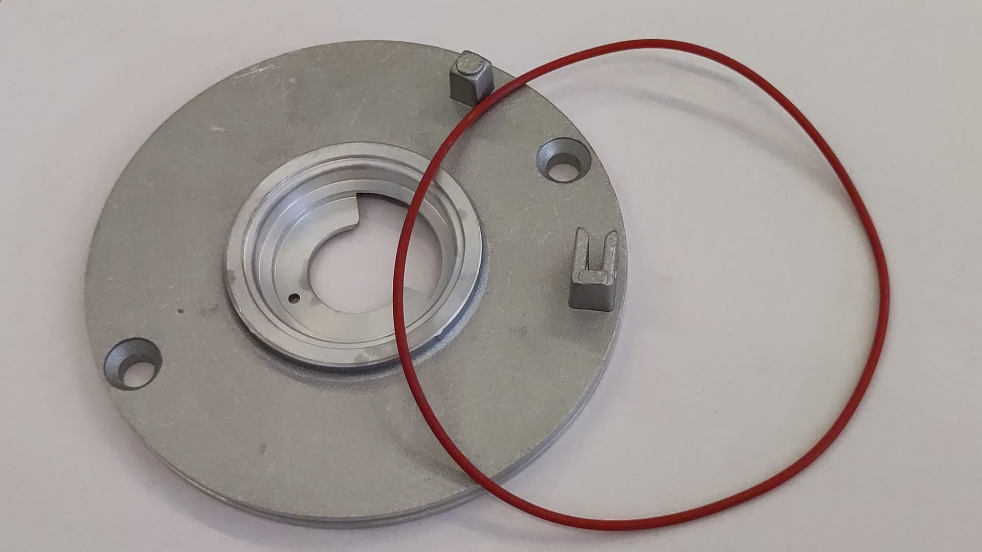 PIATTELLO DI CHIUSURA MOTORE + ORING LATO ACCENSIONE YX QUAD MINIQUAD