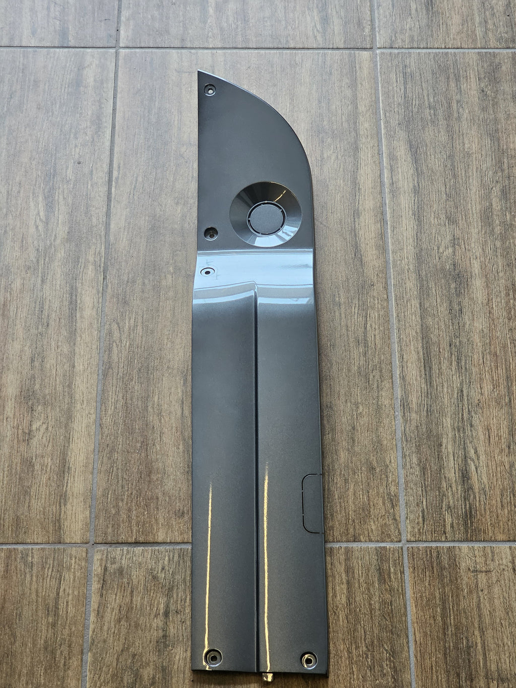 PLASTICA LATERALE PEDALI SINISTRA DA SALITI LUCIDA SCOOTER ELETTRICO SKY II REVENGE