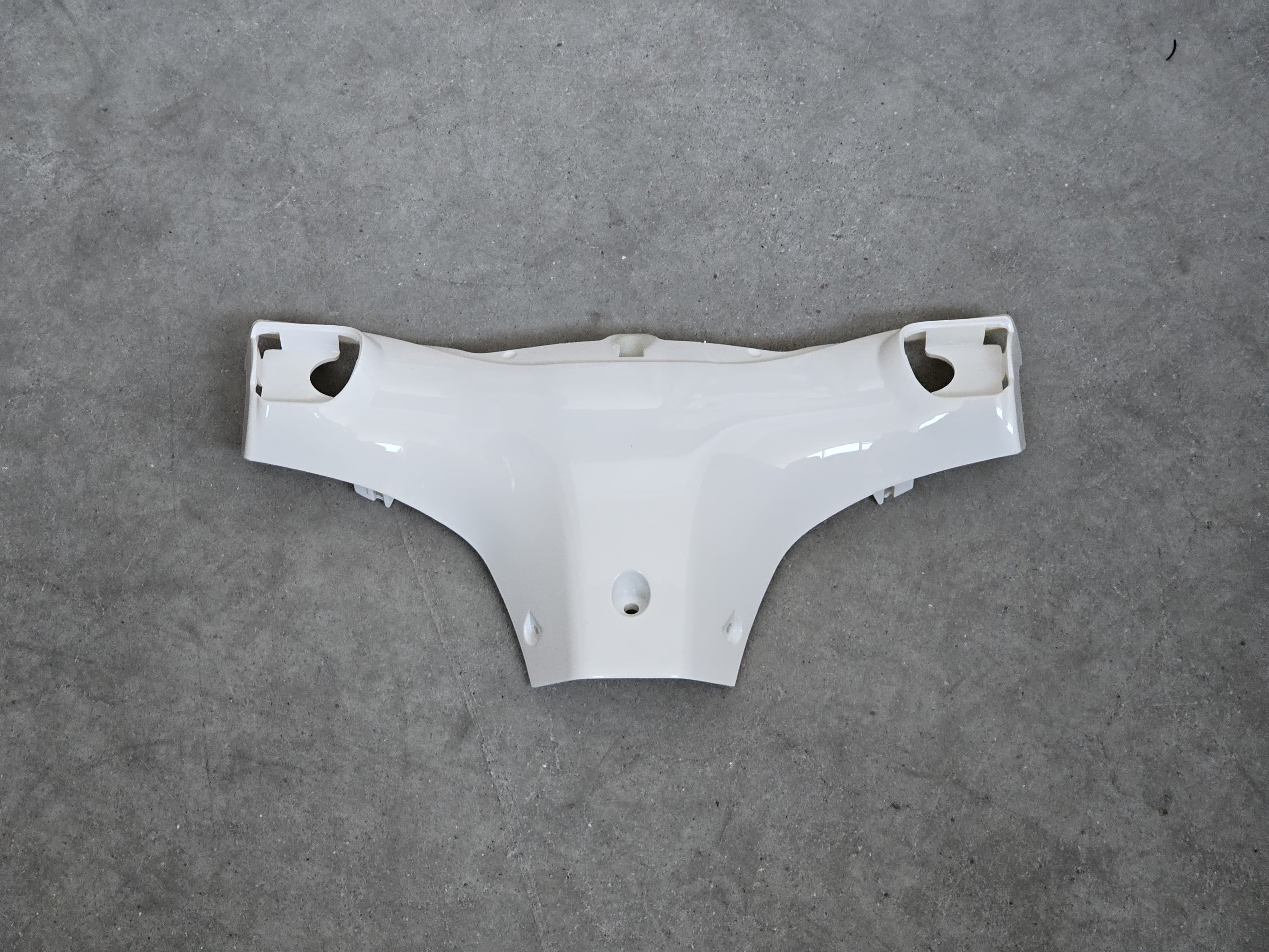 PLASTICA INTERNA LUCIDA MANUBRIO DIETRO FANALE SCOOTER SKY II REVENGE MODELLO DISPLAY DIGITAL