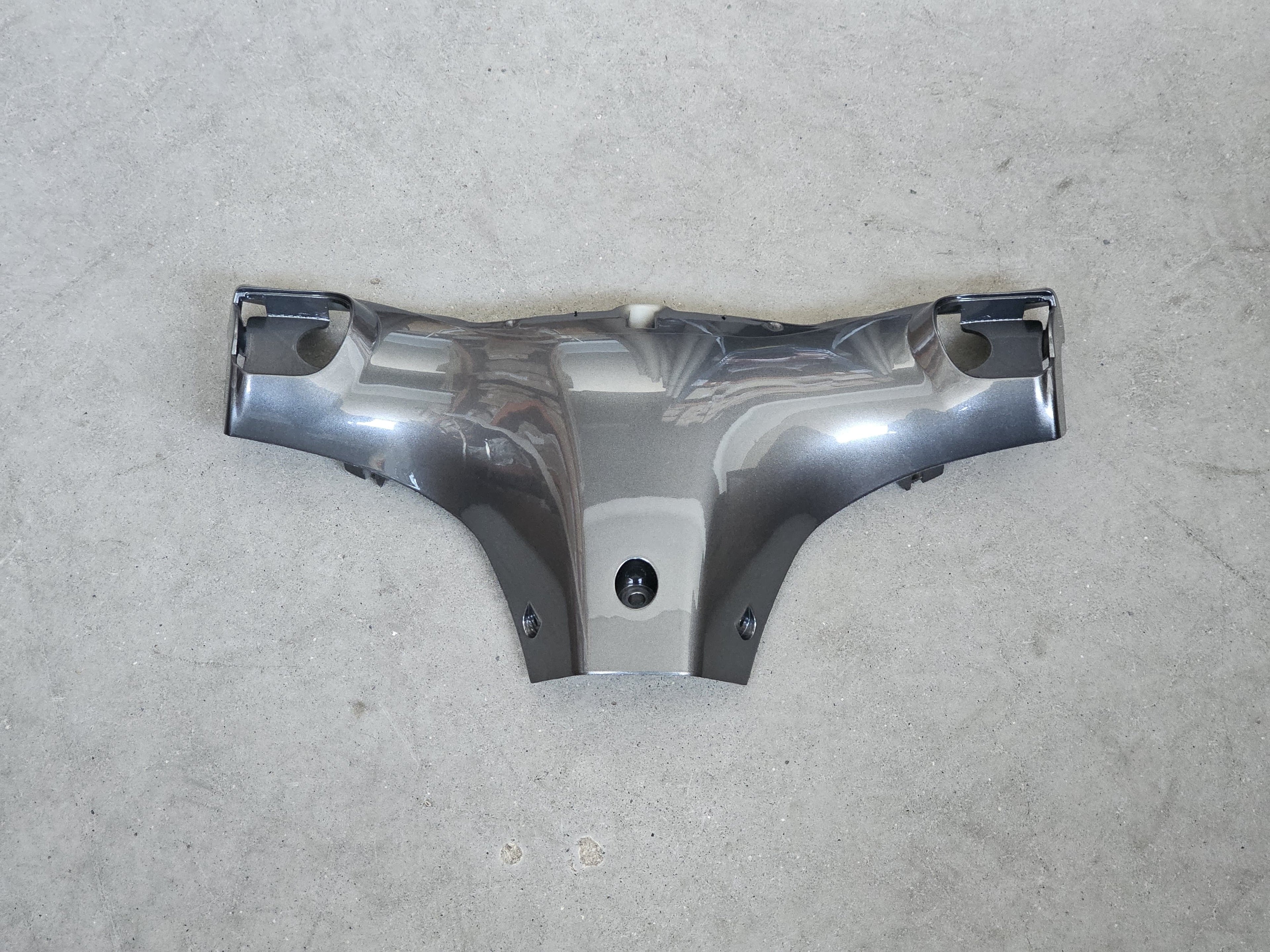 PLASTICA INTERNA LUCIDA MANUBRIO DIETRO FANALE SCOOTER SKY II REVENGE MODELLO DISPLAY DIGITAL