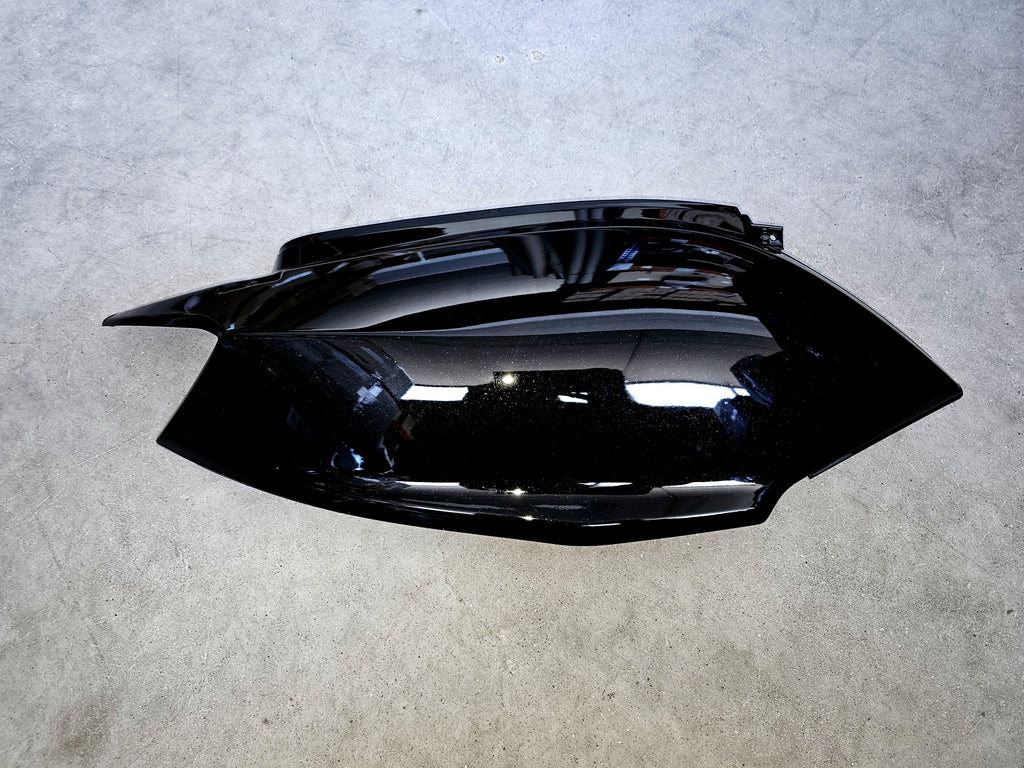 PLASTICA POSTERIORE DESTRA DA SALITI LUCIDA SCOOTER ELETTRICO SKY II REVENGE