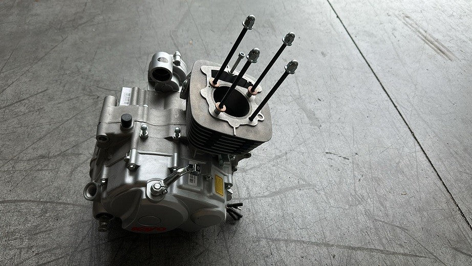 BLOCCO MOTORE PER CROSS KAYO K2 250cc 4 TEMPI