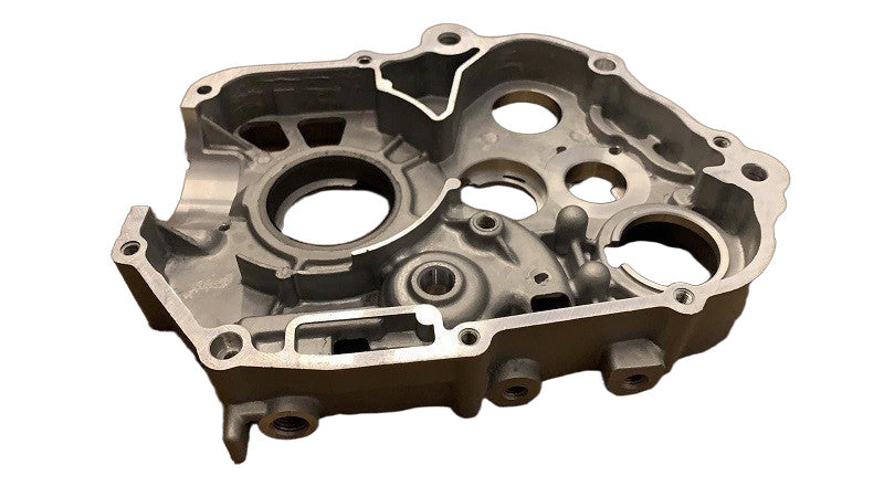 carter centrale destro per motore yx140 pit bike KAYO