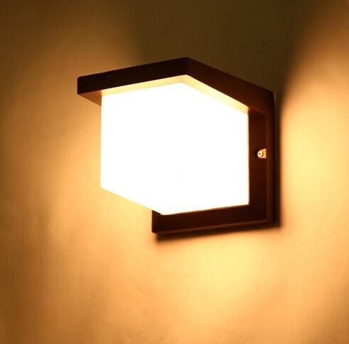 AF91401-2 LAMPADA APPLIQUE PLAFONIERA PARETE MURO ESTERNO INTERNO CON ATTACCO E27 LED